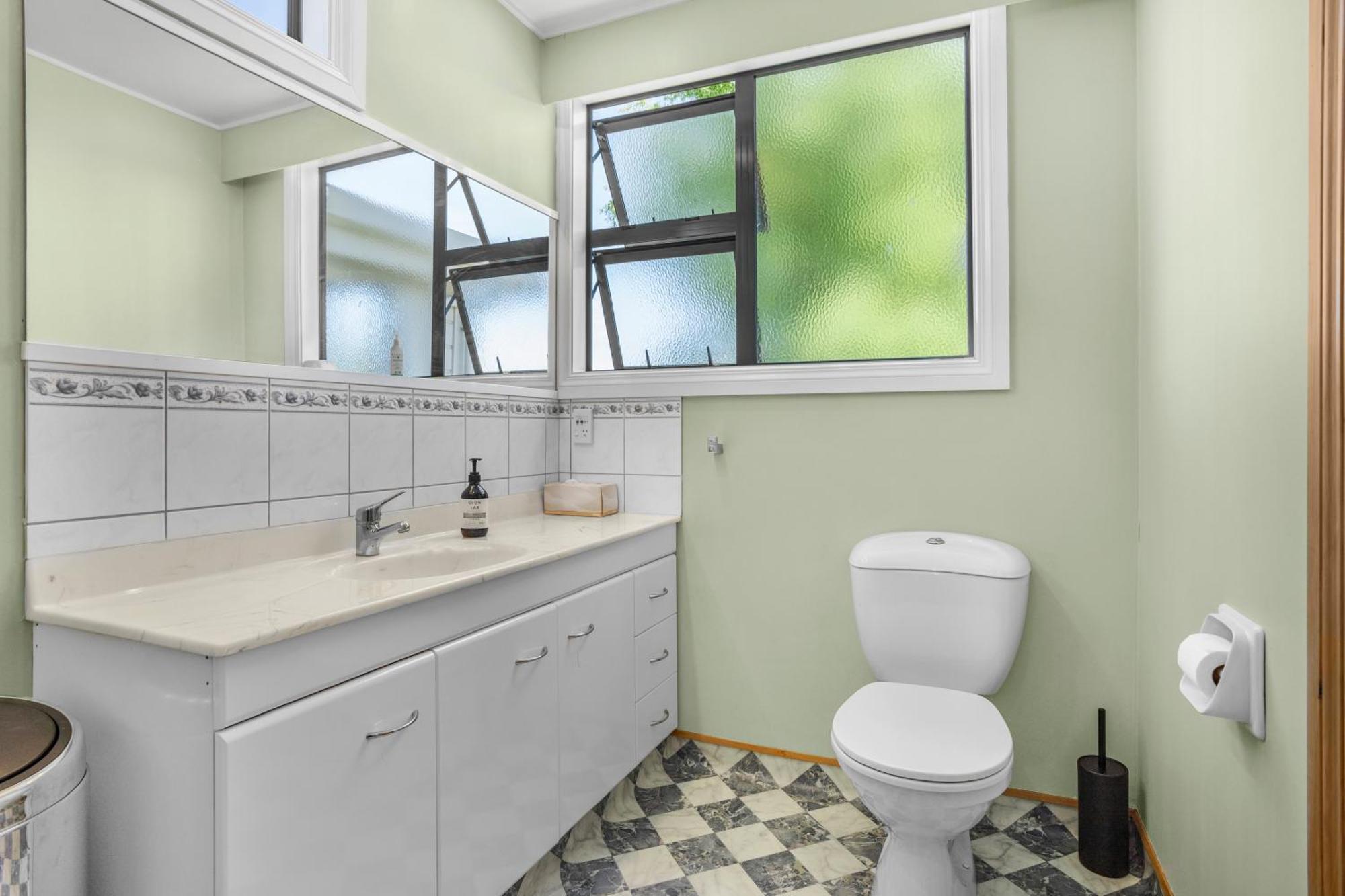 Farley Avenue Turret & Lounge Apartment Greytown Bagian luar foto